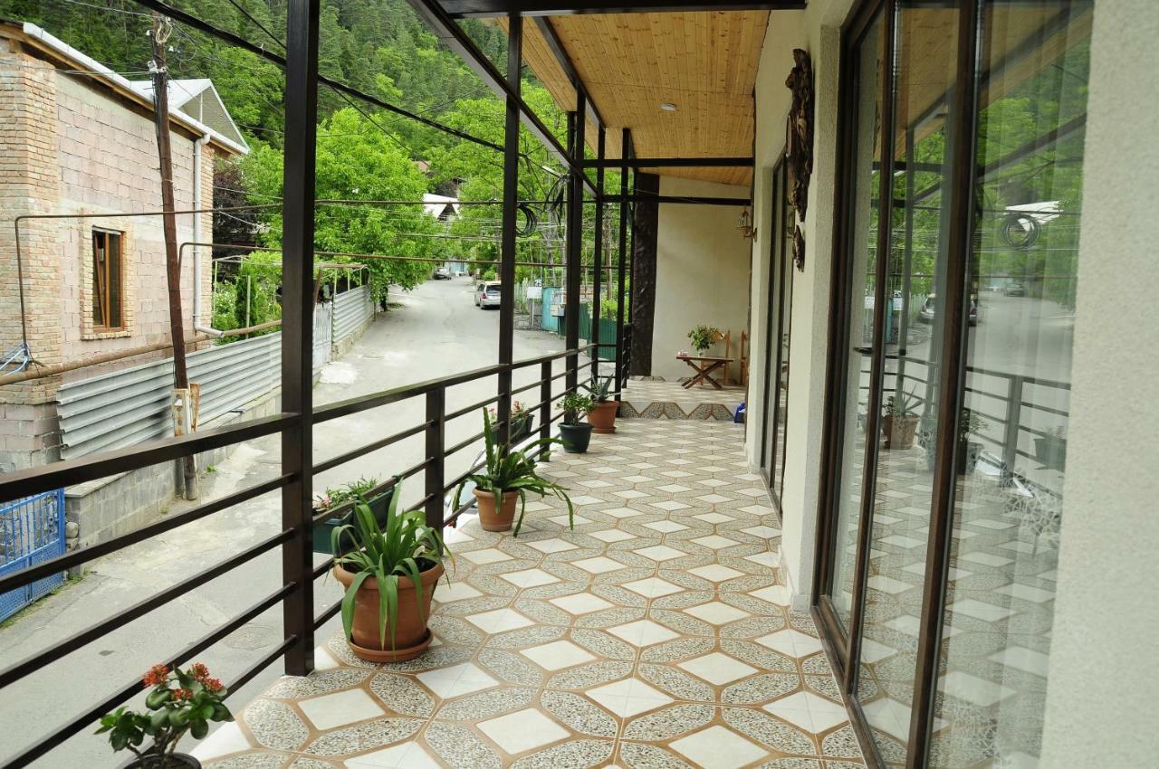 Guest House Ivo Borjomi Luaran gambar